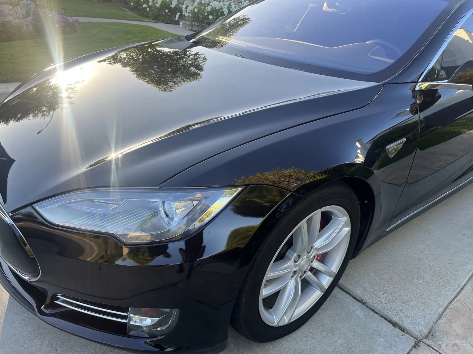Tesla Model S finished paint after Finesse paint correction and System X MAX G+ ceramic coating